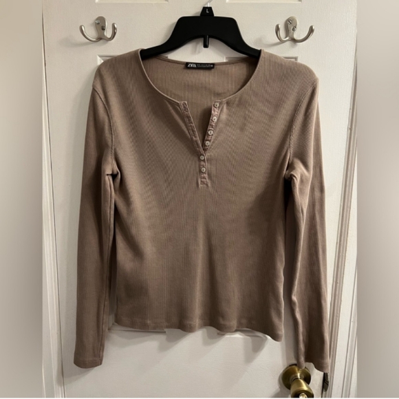 SOLD ZARA Tan Camel Ribbed Top Sz L - Picture 4 of 7